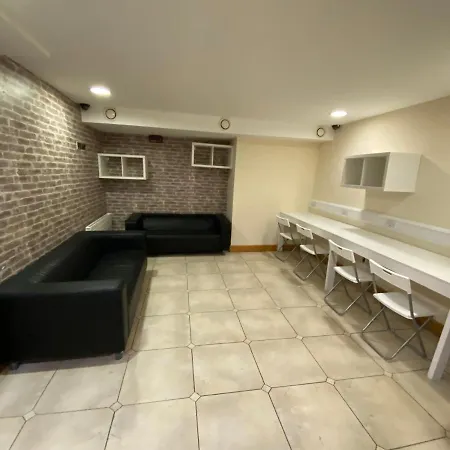بيت شباب Dorms دبلن