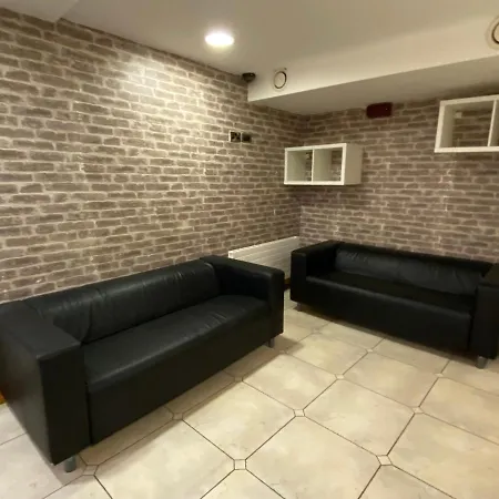 بيت شباب Dorms *