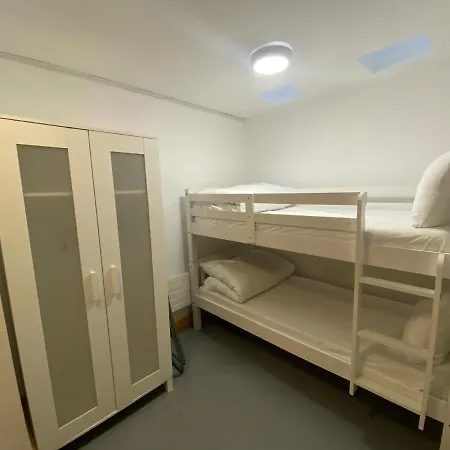 بيت شباب Dorms *