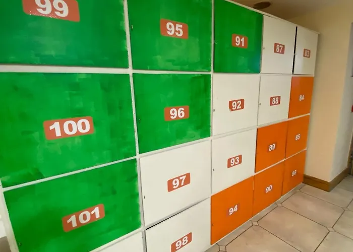 Dorms Auberge de jeunesse *